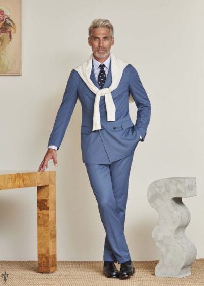 Traje azul cruzado Johnson Tailors