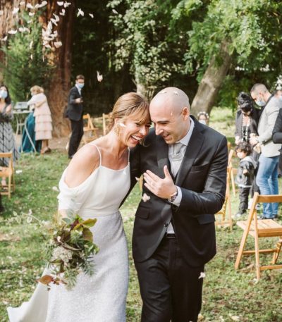 Traje a medida negro lana y seda Exquisuits by de Juana